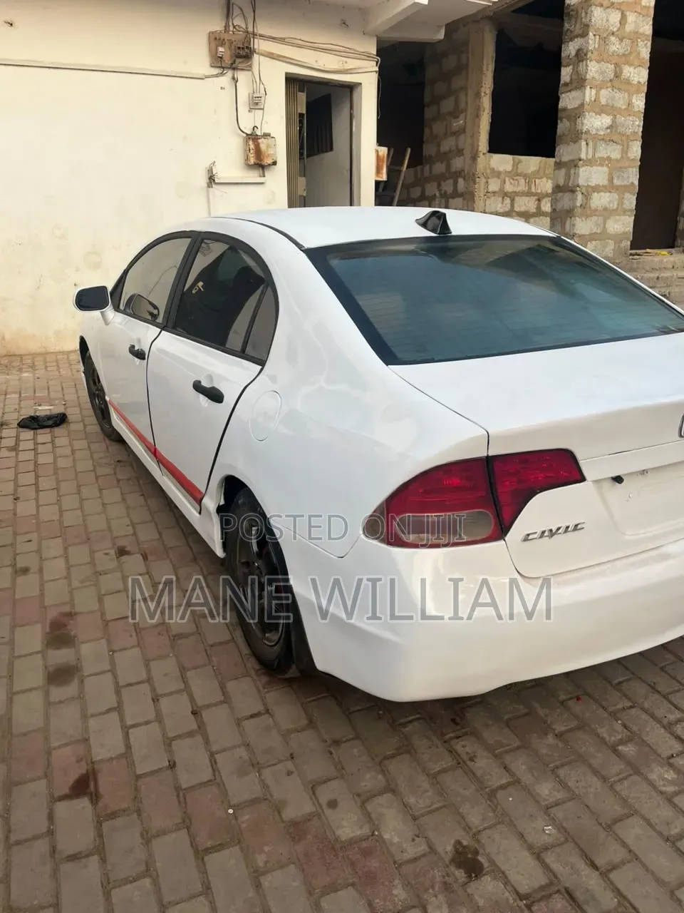 Honda Civic 2010 White