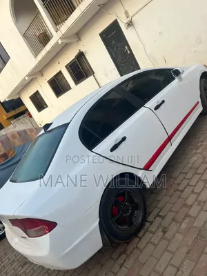 Honda Civic 2010 White