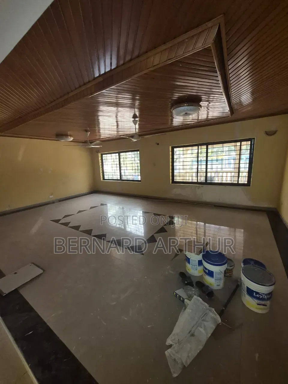 4bdrm House in Bernard Agency, Ola Achool Area for rent