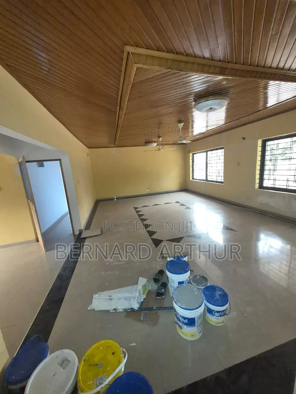4bdrm House in Bernard Agency, Ola Achool Area for rent