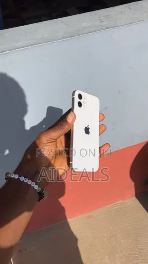 Apple iPhone 12 64 GB White