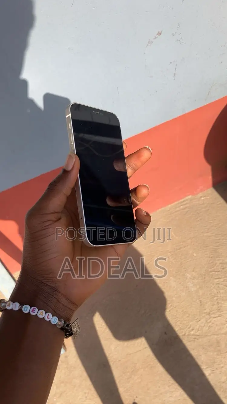 Apple iPhone 12 64 GB White