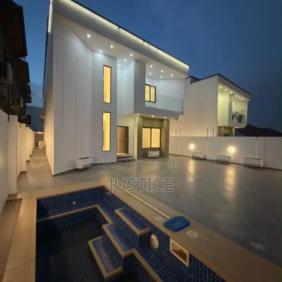 4bdrm House in Ashaley Botwe, School Junction for rent