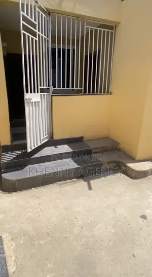 2bdrm Apartment in Santa Maria for rent