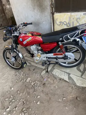 Royal RY125 2026 Red