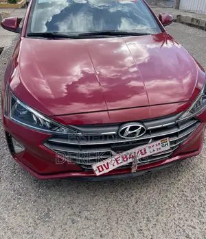 Hyundai Elantra 2020 Red