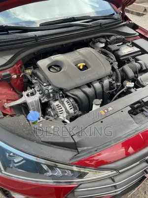 Hyundai Elantra 2020 Red