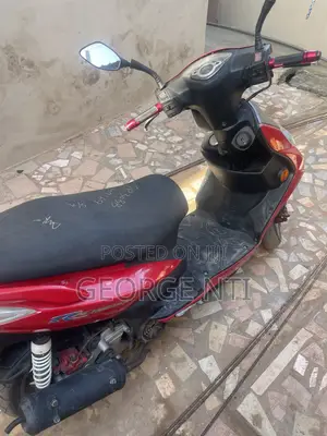 Kymco 2025 Red