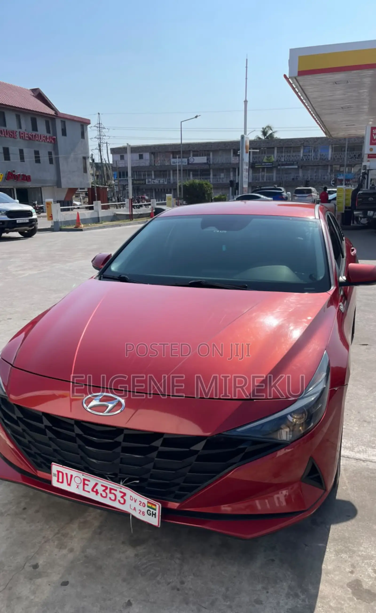 Hyundai Elantra 2021 Red