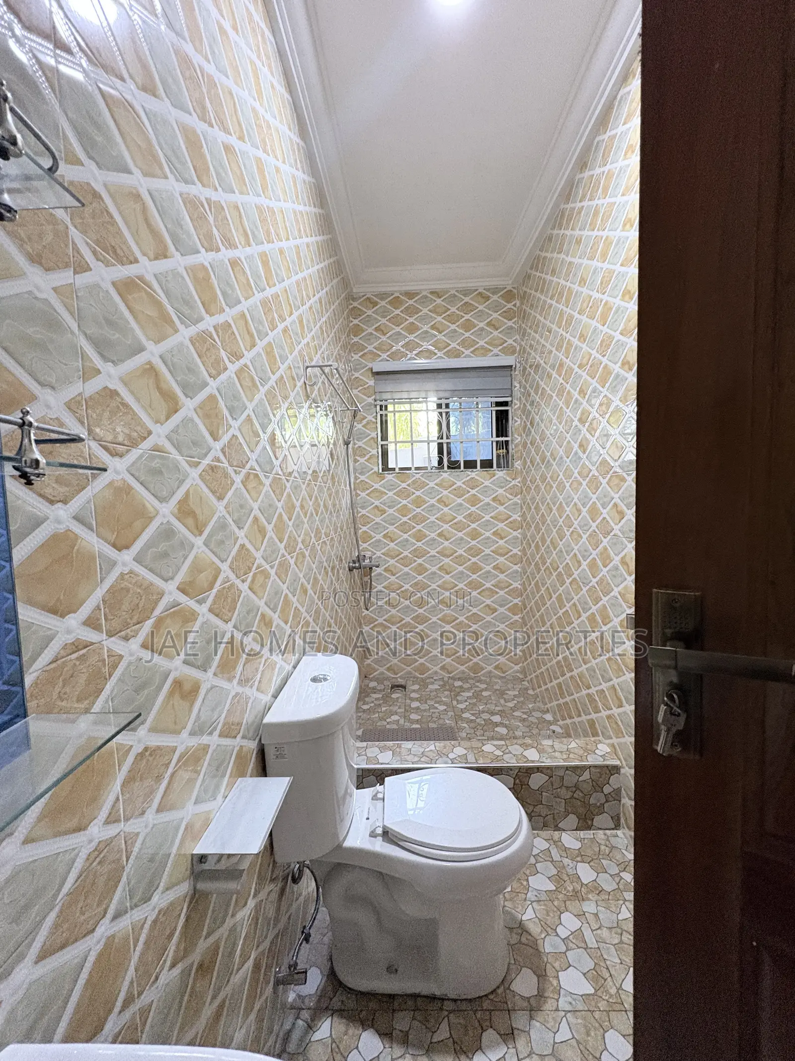 2bdrm Apartment in Old Barrier for rent