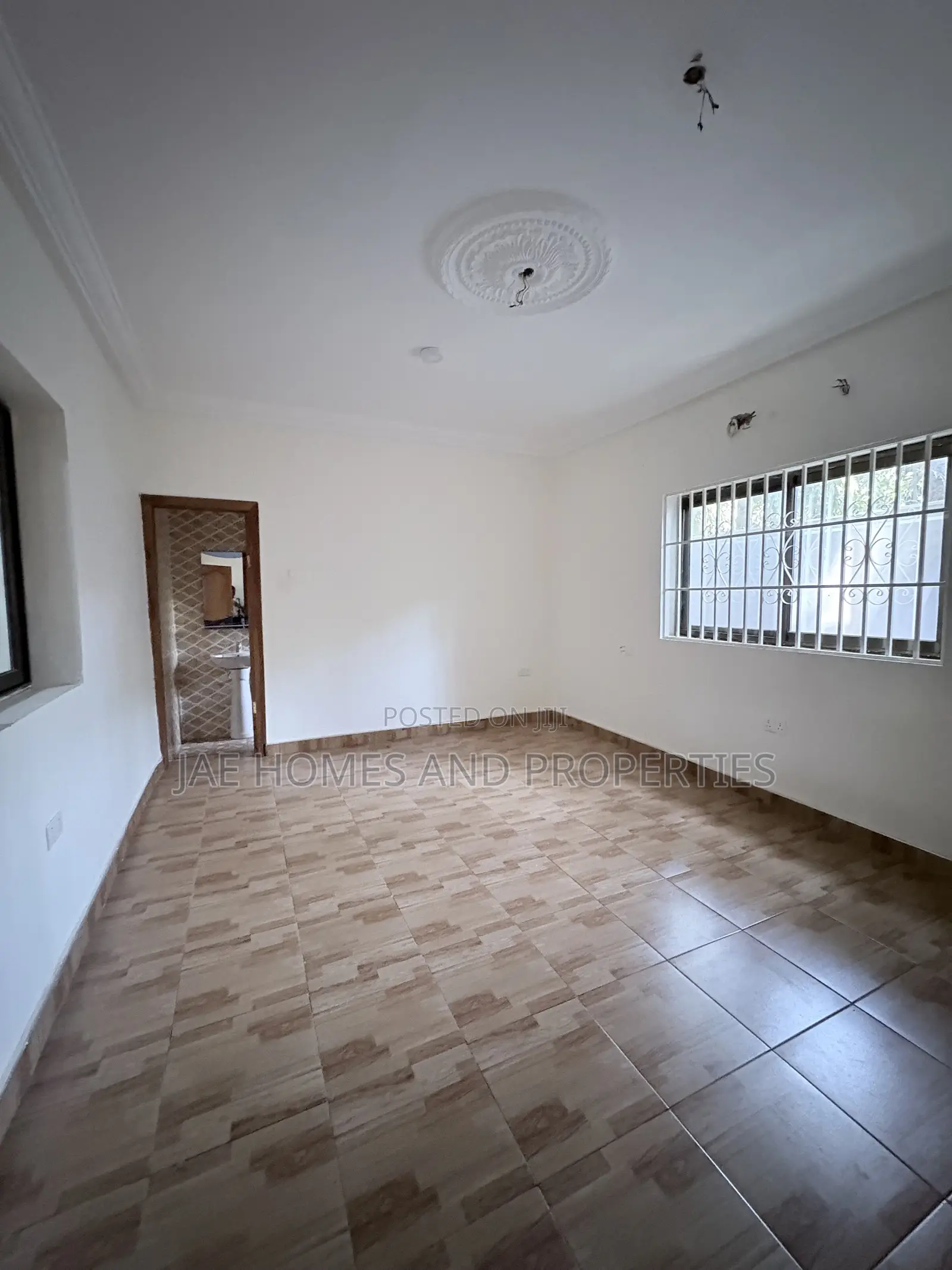 2bdrm Apartment in Old Barrier for rent