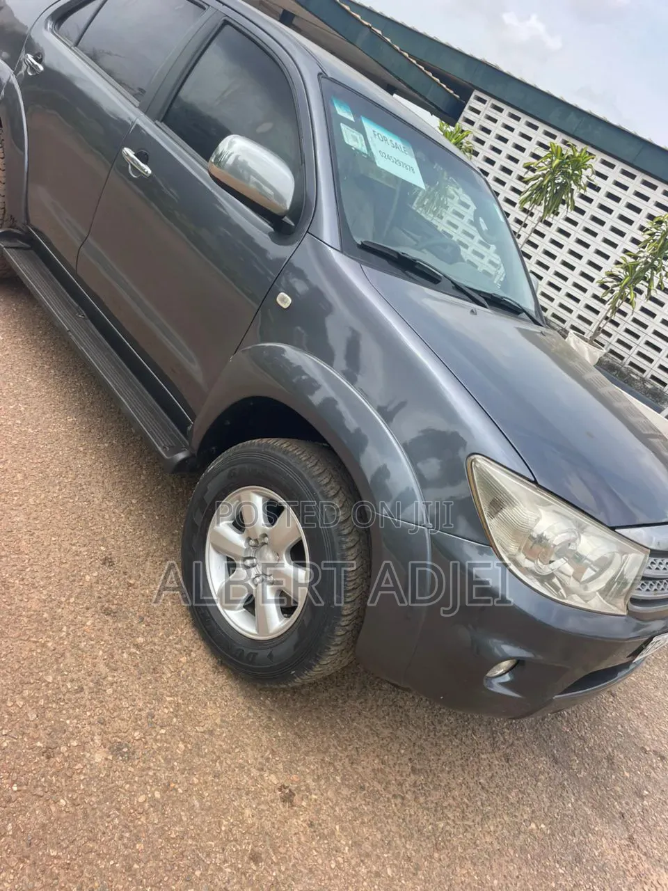 Toyota Fortuner 2011 Gray