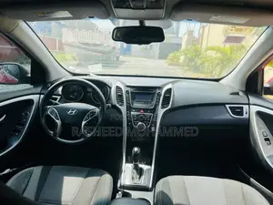 Hyundai Elantra GT 2013 Red