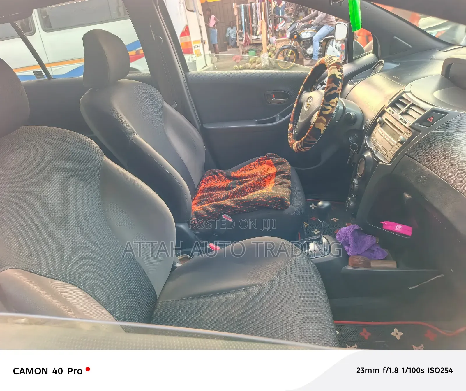 Toyota Yaris 2010 Blue