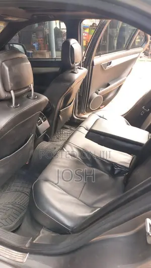 Mercedes-Benz C300 2008 Gray