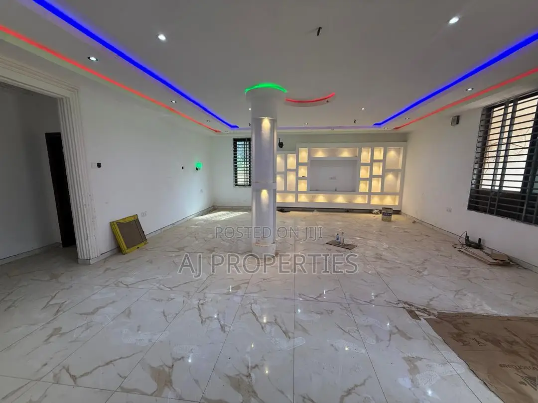 4bdrm House in Oyarifa for sale