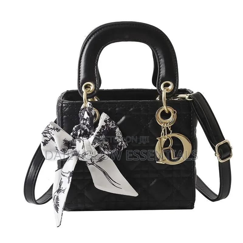 Women’s Black Quilted Handbag – Elegant Top Handle Bag With Scarf