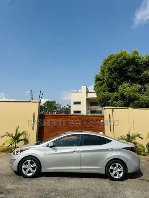 Hyundai Elantra Limited 4dr Sedan (1.8L 4cyl 6A) 2015 Silver