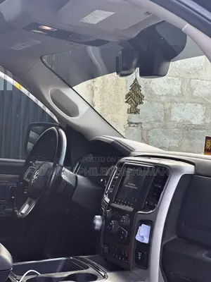 RAM 1500 2018 Black