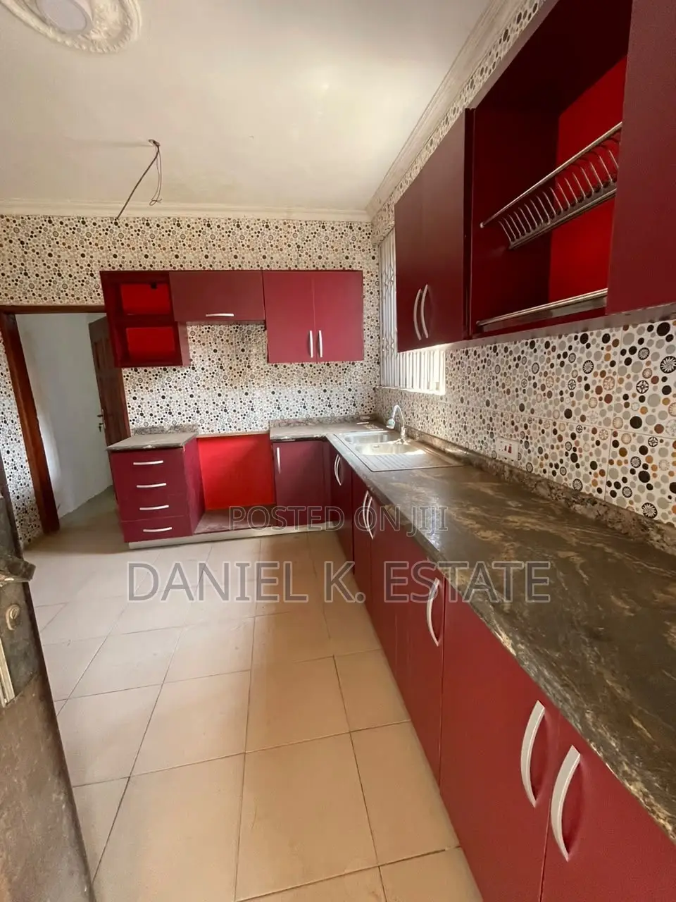 4bdrm House in Adenta for rent