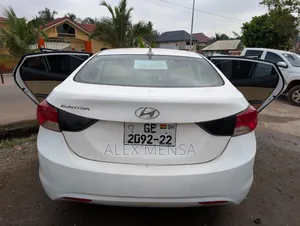 Hyundai Elantra 2013 White