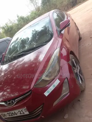Hyundai Elantra 2014 Red