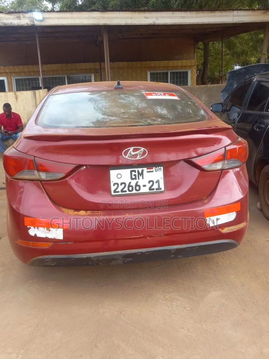Hyundai Elantra 2014 Red