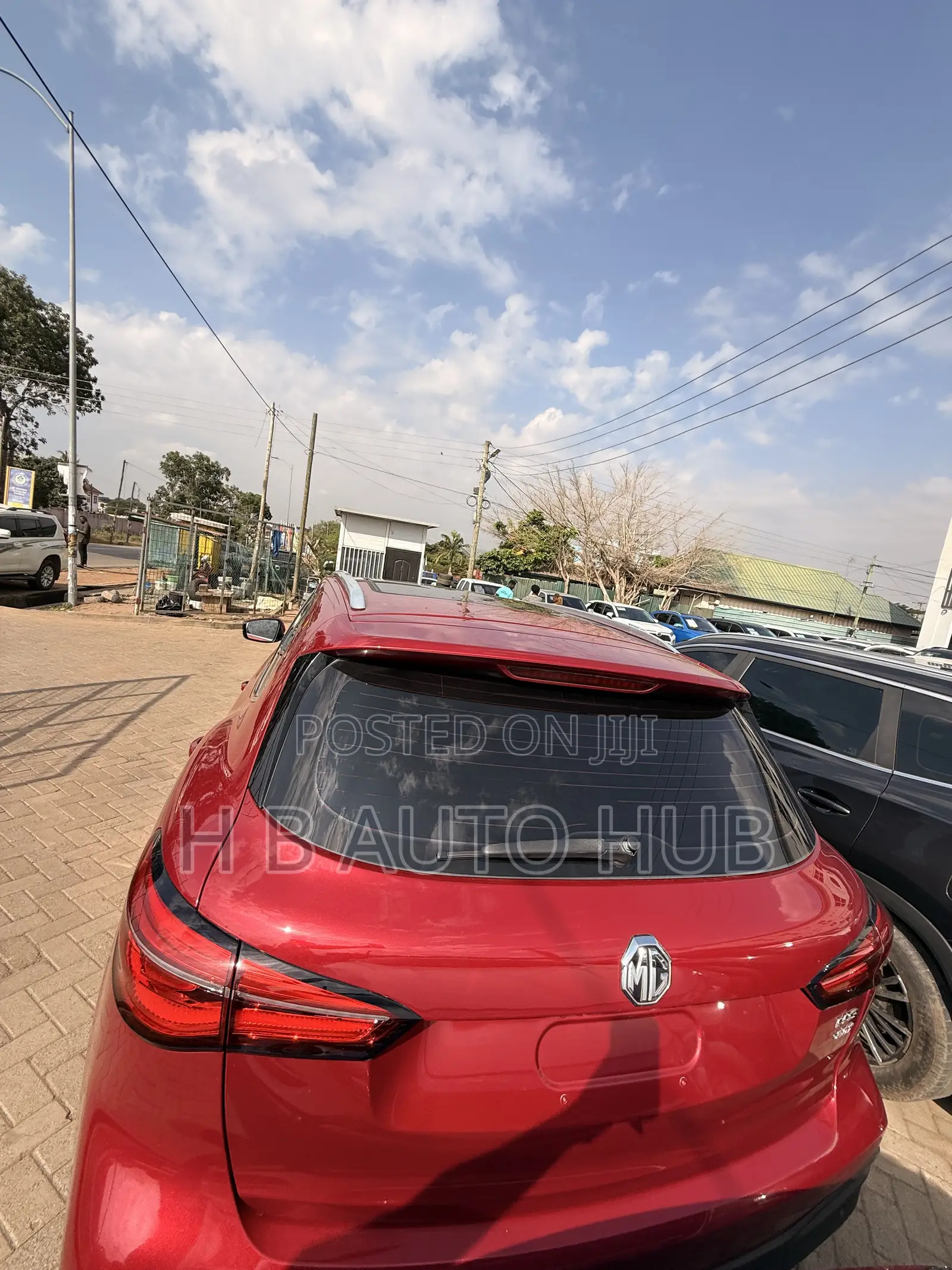 MG HS 2019 Red
