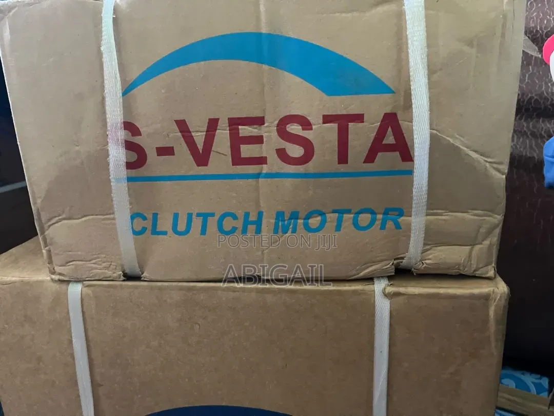 Brand-New S-Vester Overlock Industrial Machine