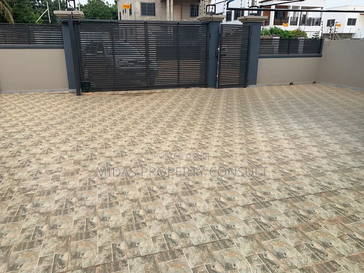4bdrm House in East Legon Hills, Lake Side Estate for rent
