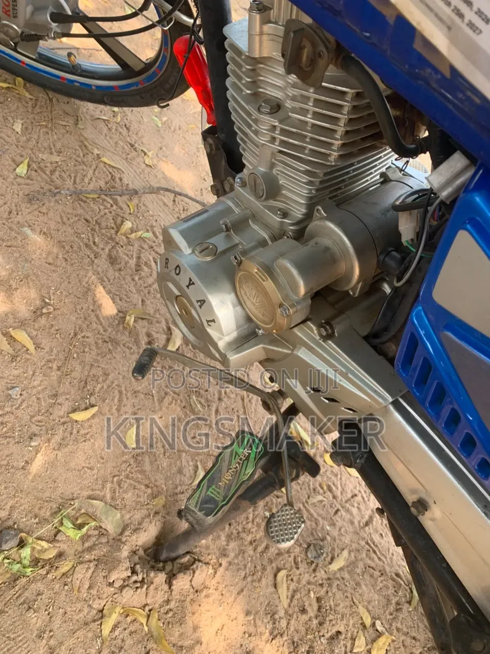 Royal RY125 2000 Blue