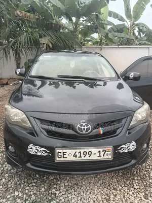 Toyota Corolla 2012 Brown