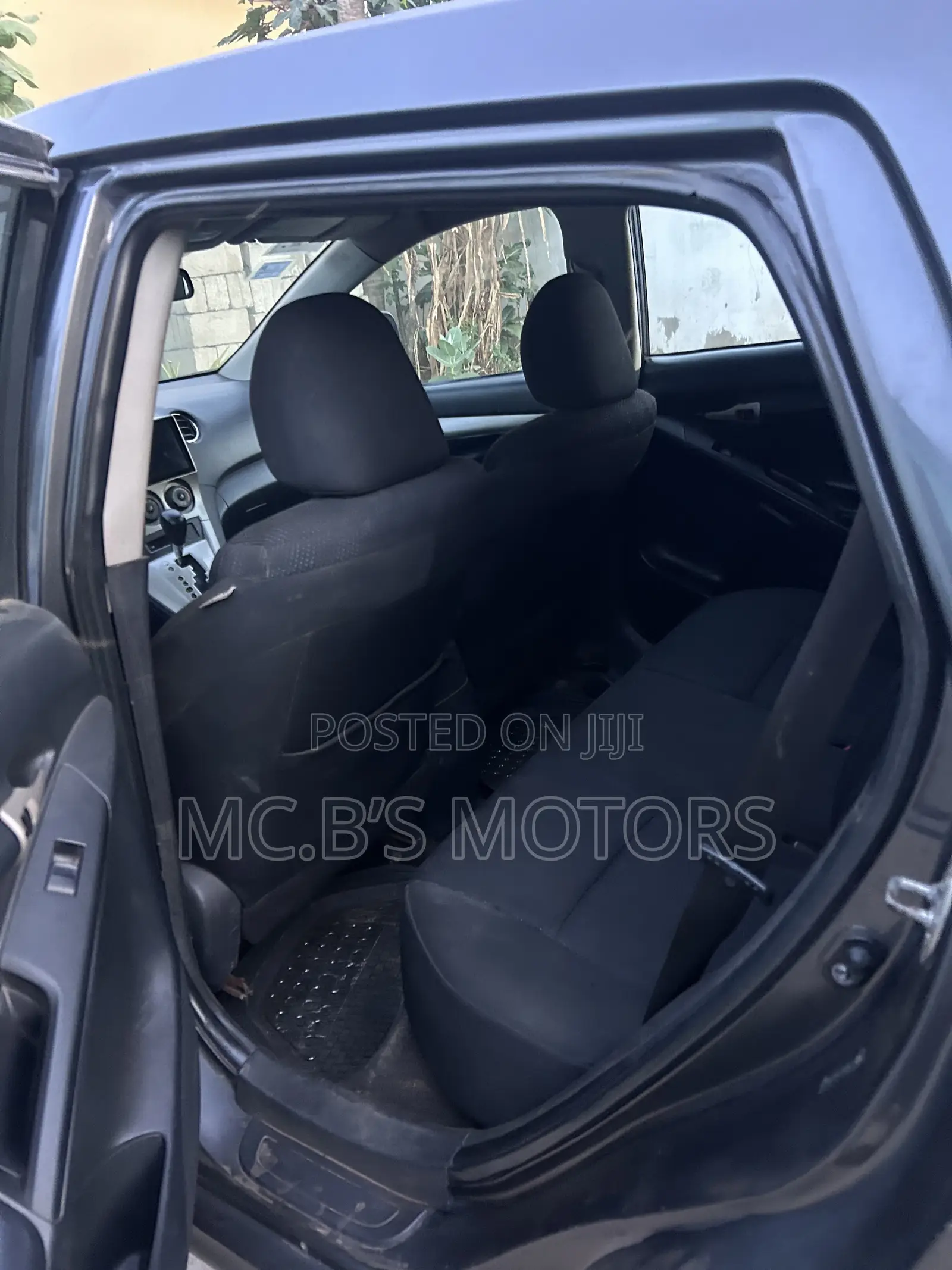 Toyota Matrix 2011 Silver