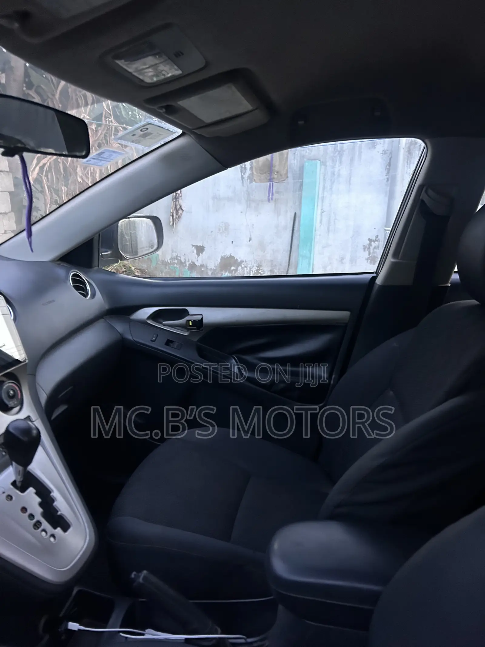 Toyota Matrix 2011 Silver