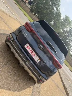 Kia Sportage EX 2022 Blue