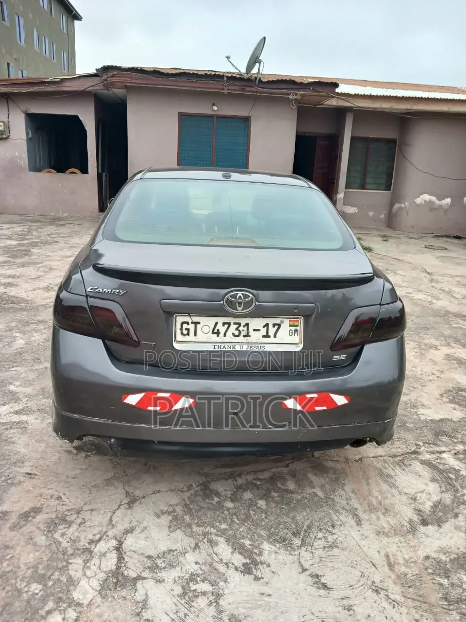 Toyota Camry SE 4dr Sedan (2.5L 4cyl 6AM) 2010 Gray