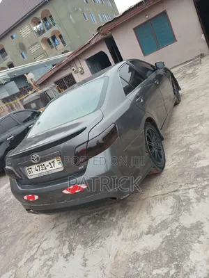 Toyota Camry SE 4dr Sedan (2.5L 4cyl 6AM) 2010 Gray