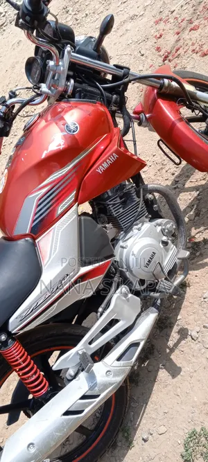 Yamaha DT125 2014 Red