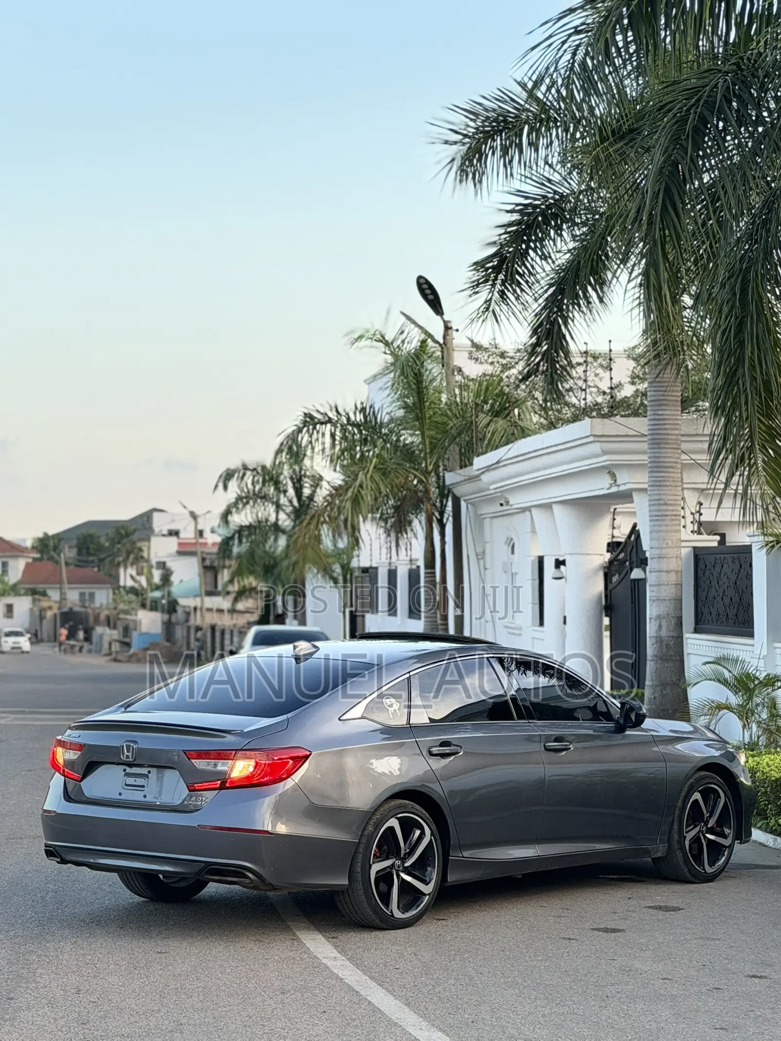 Honda Accord Sport (2.0L 4cyl Turbo 10A) 2019 Gray