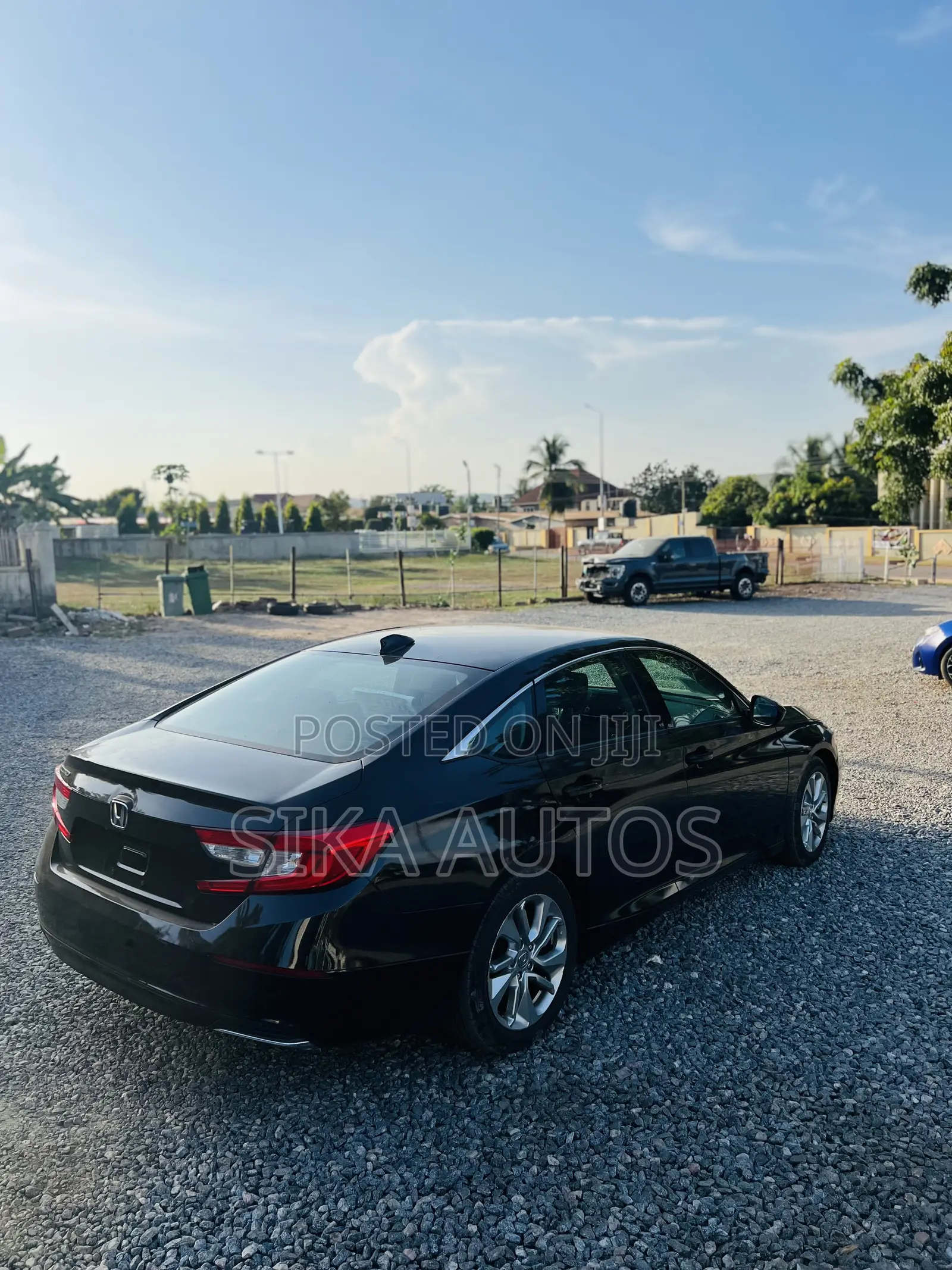 Honda Accord LX (1.5L 4cyl Turbo CVT) 2019 Black