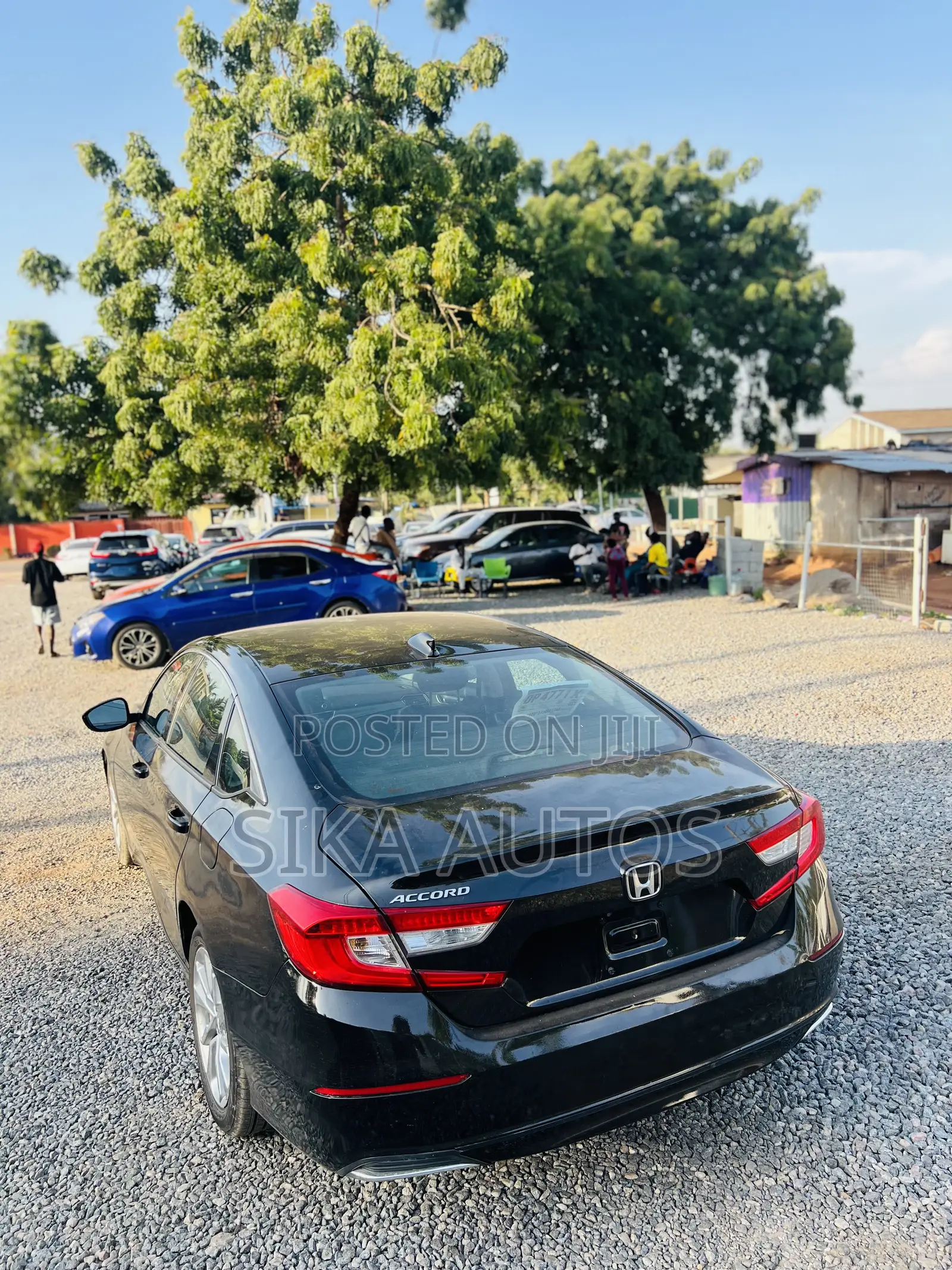 Honda Accord LX (1.5L 4cyl Turbo CVT) 2019 Black