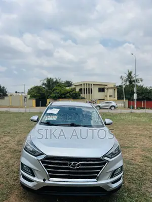 Hyundai Tucson SEL AWD 2019 Silver