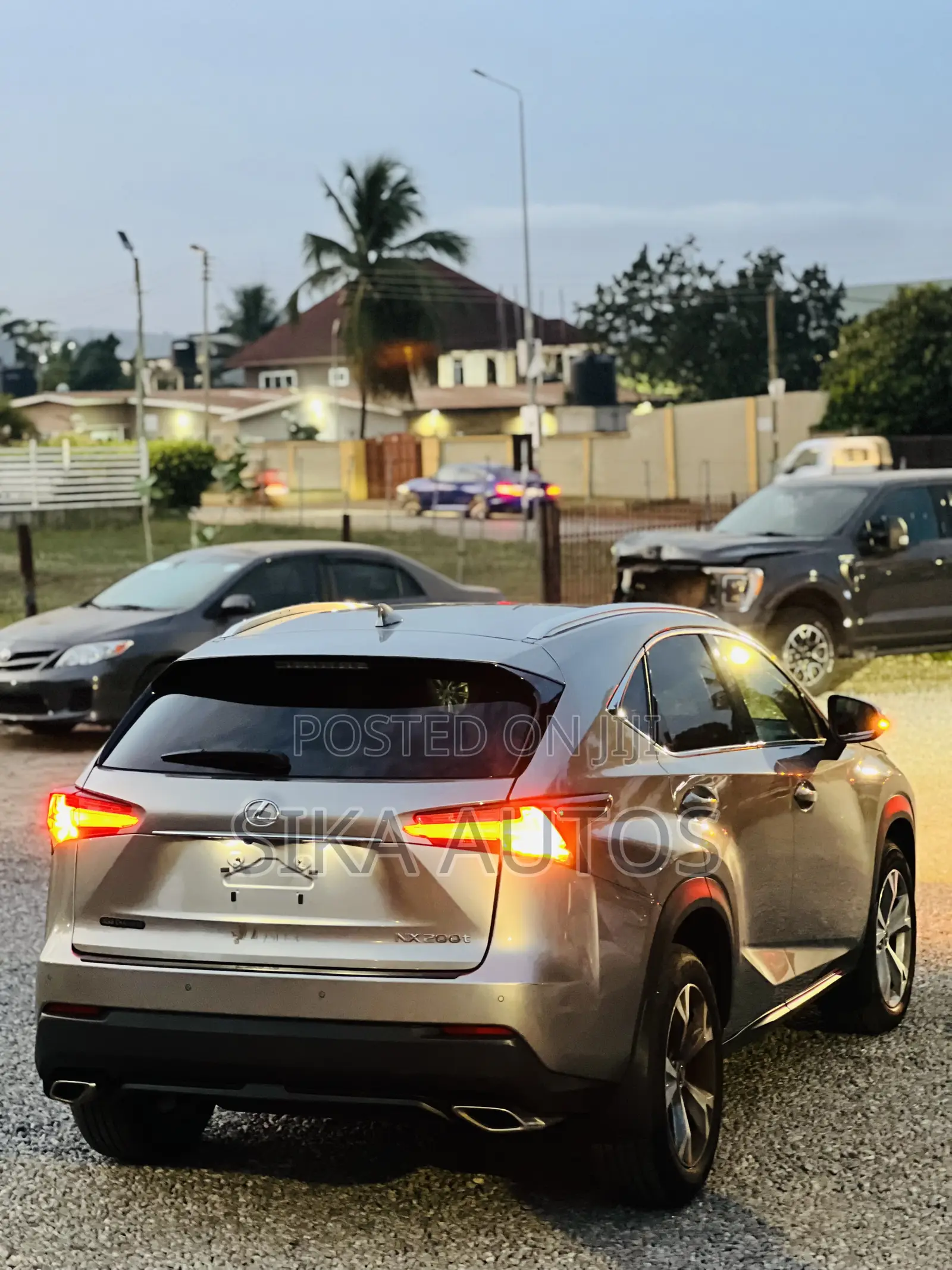 Lexus NX 200 AWD 2018 Gray