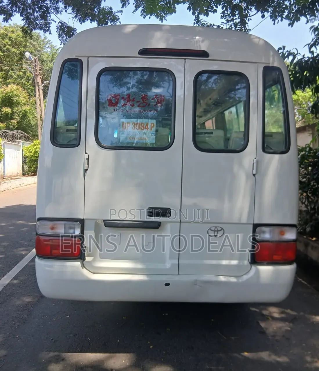 Toyota Coaster 2010 White