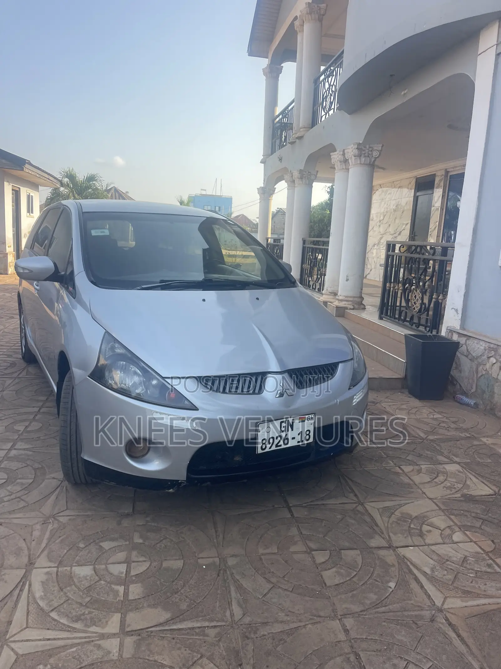 Mitsubishi Grandis 2.0 Di-D 2006 Gray