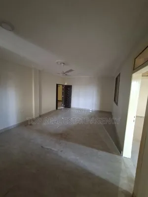 2bdrm Apartment in Dome Gym, Ga East Municipal for rent