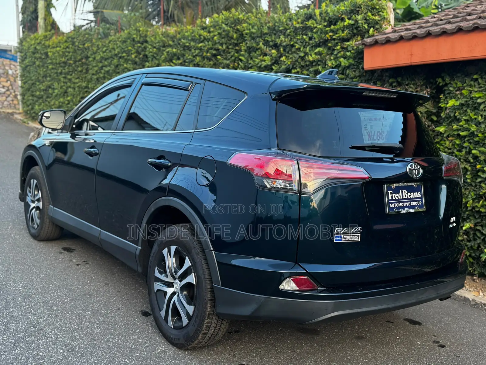 Toyota RAV4 2017 Matt Black