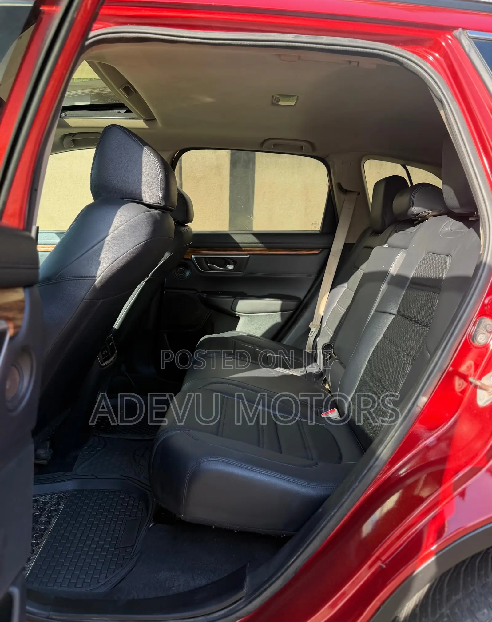 Honda CR-V Touring 4dr SUV (1.5L 4cyl CVT) 2017 Red