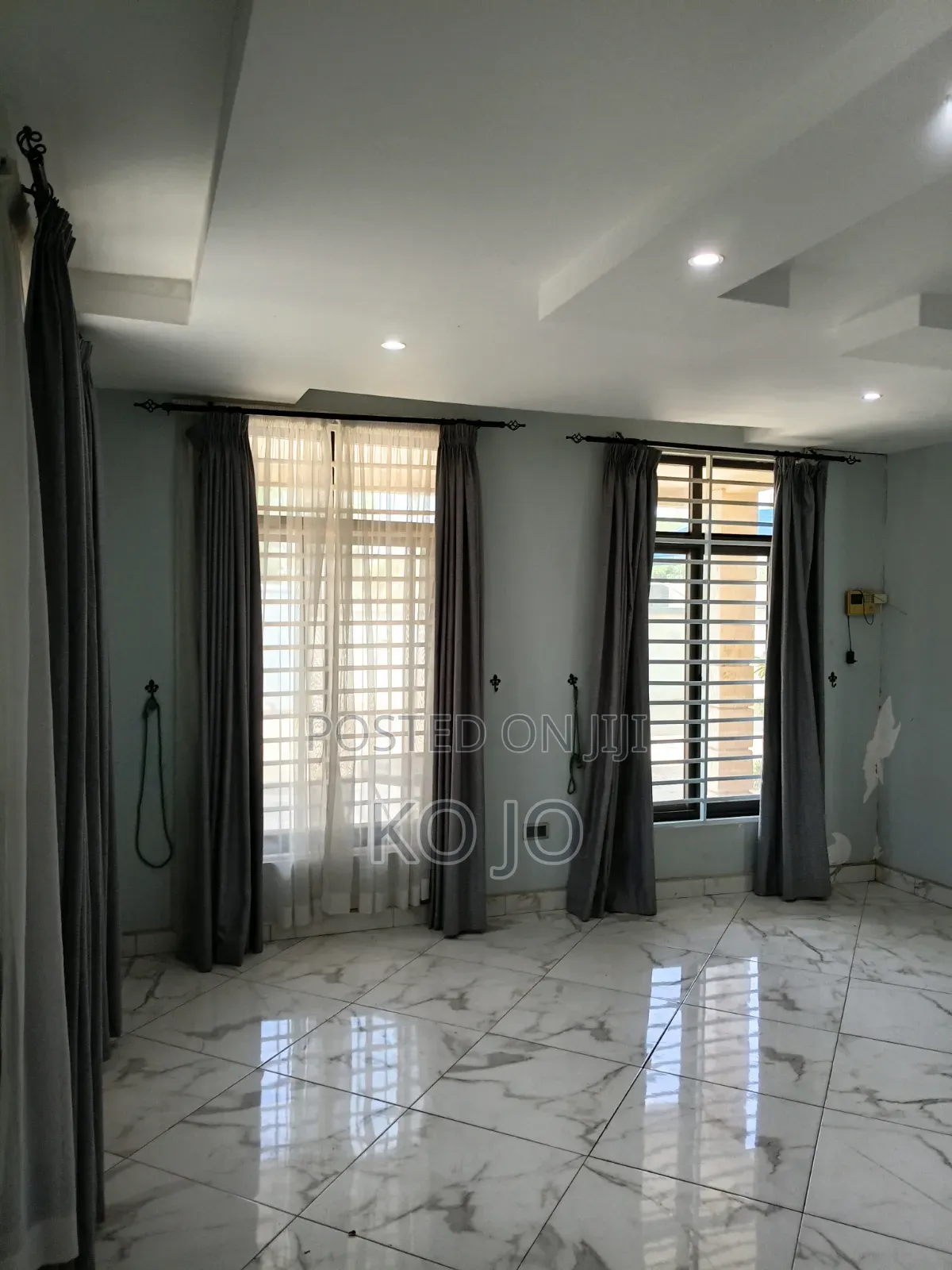 4bdrm House in School Junction for rent