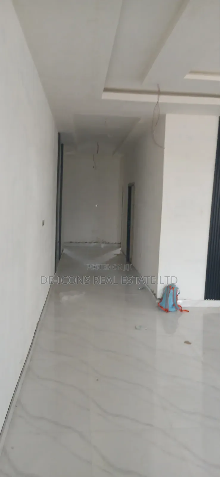 4bdrm Mansion in De-Icons Real Estate, Awutu Senya East Municipal